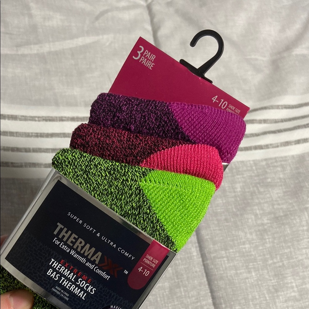 Thermal Socks in Pink and Green